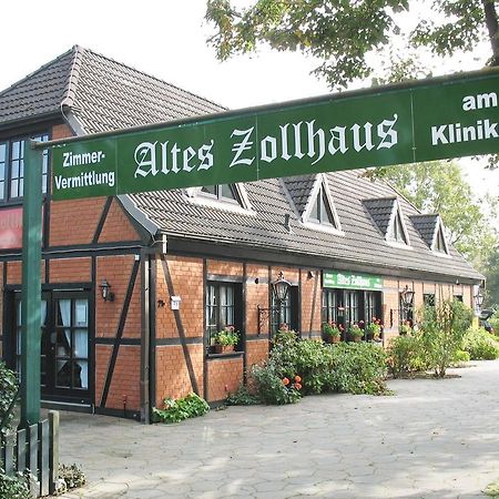 Altes Zollhaus Am Klinikum Hotel Lübeck Exterior foto