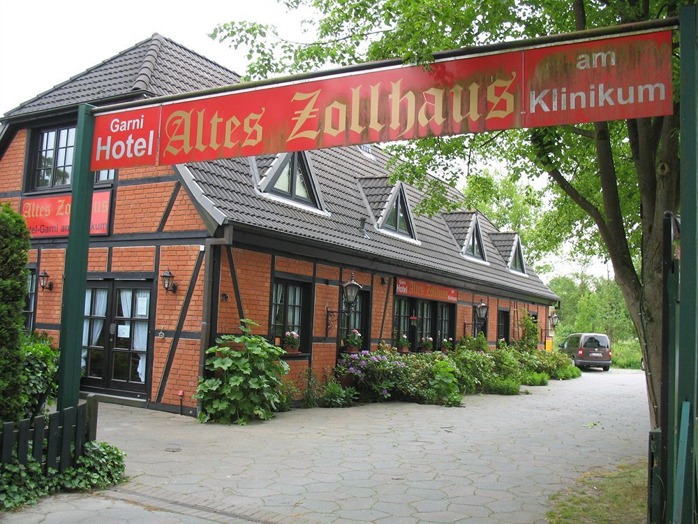 Altes Zollhaus Am Klinikum Hotel Lübeck Exterior foto